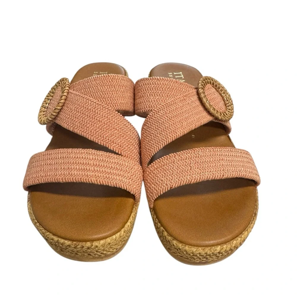 Italian Shoemakers Grania Pink Wedge Sandals with Gold Accent Size 6